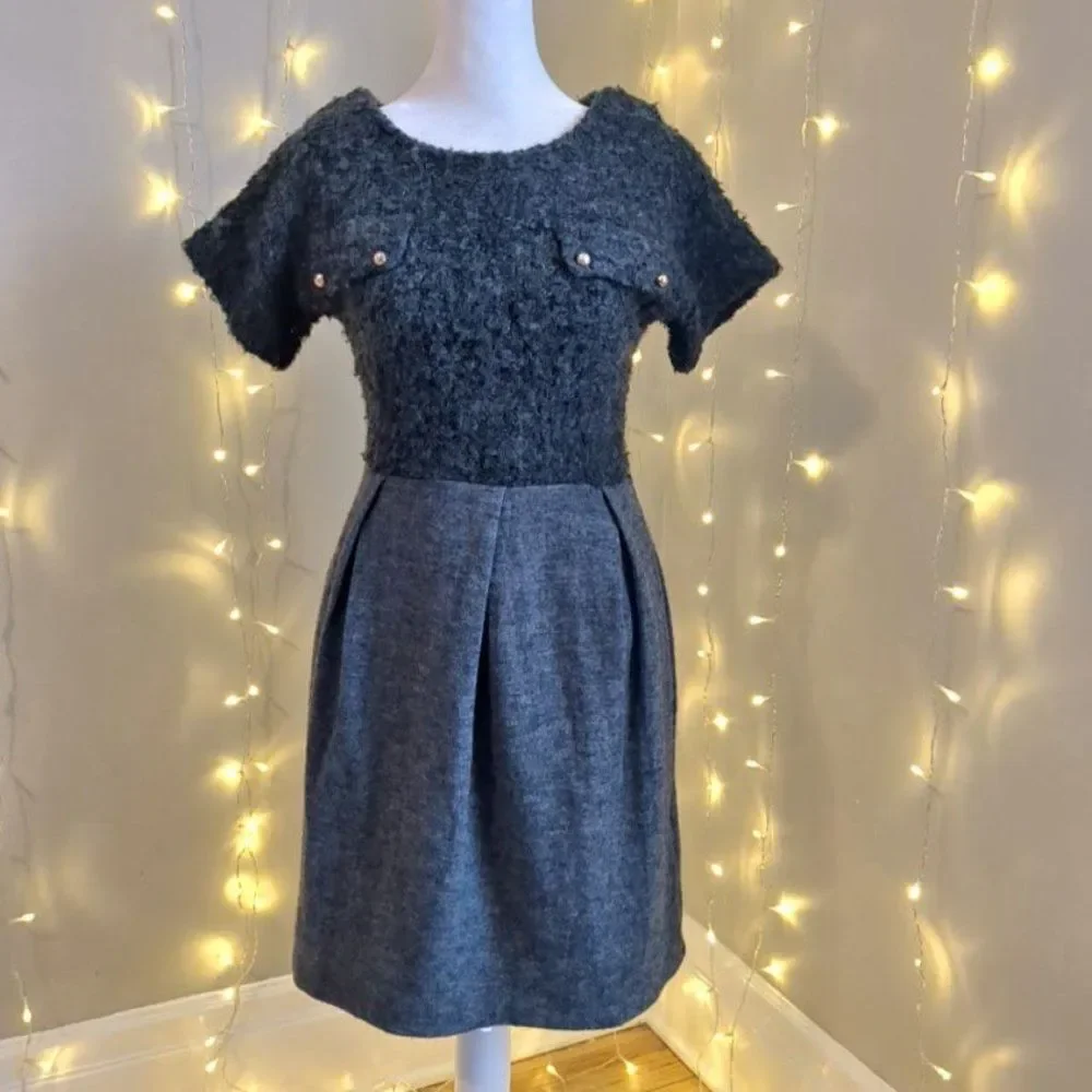 Add Wool Dress Gray Skull Faux Pocket Gold Fuzzy Winter Cozy Size Medium
